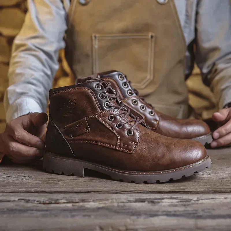 BRITISH-STYLE LEATHER BOOTS | CLASSIC ELEGANCE WITH EVERYDAY COMFORT